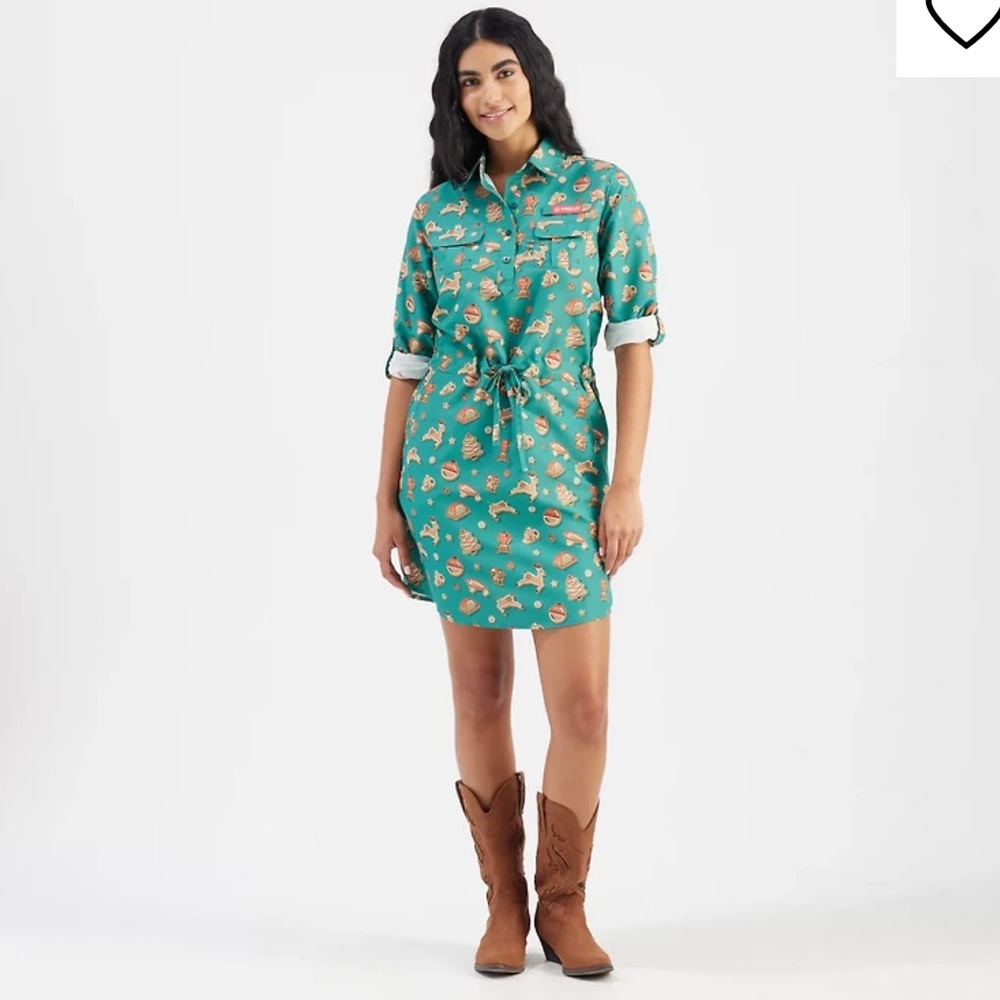 Magellan Outdoors Women’s Laguna Madre Holiday Cookie Fishing Dress